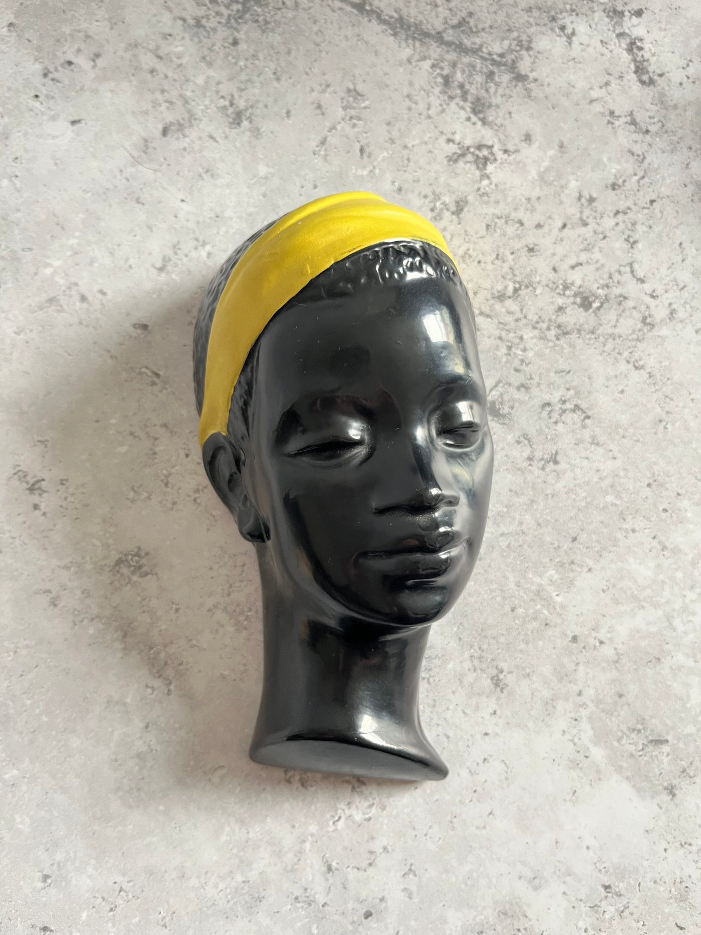 Duron Chalkware Pair Of Profile Head Ornaments Wall Hanging Plaque