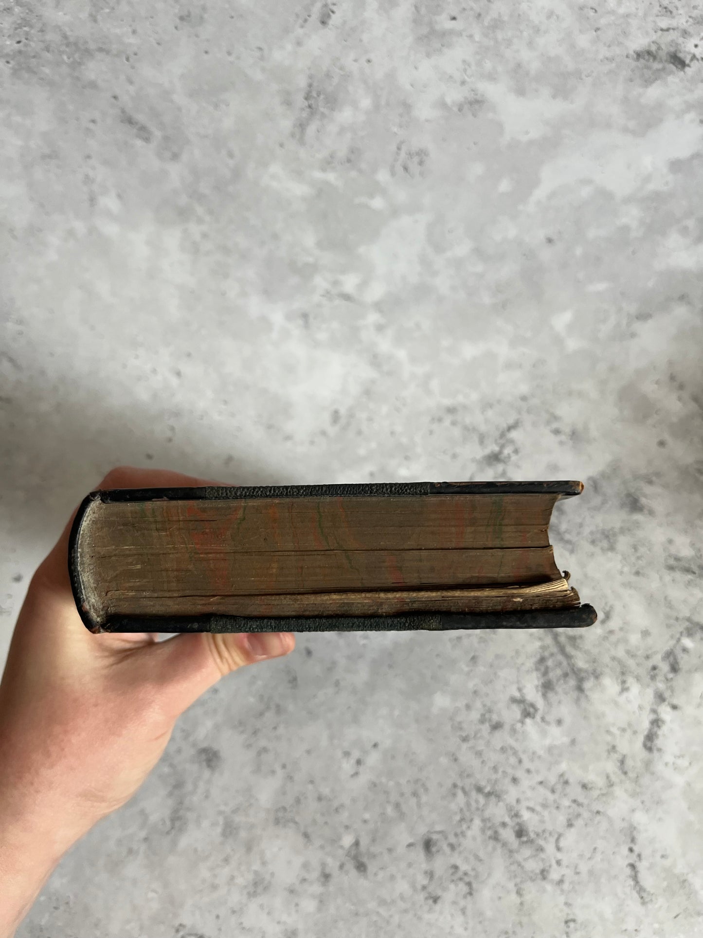The Pickwick Papers By Charles Dickens Ilustrated Chapman Hall 1868 Edition HB Book