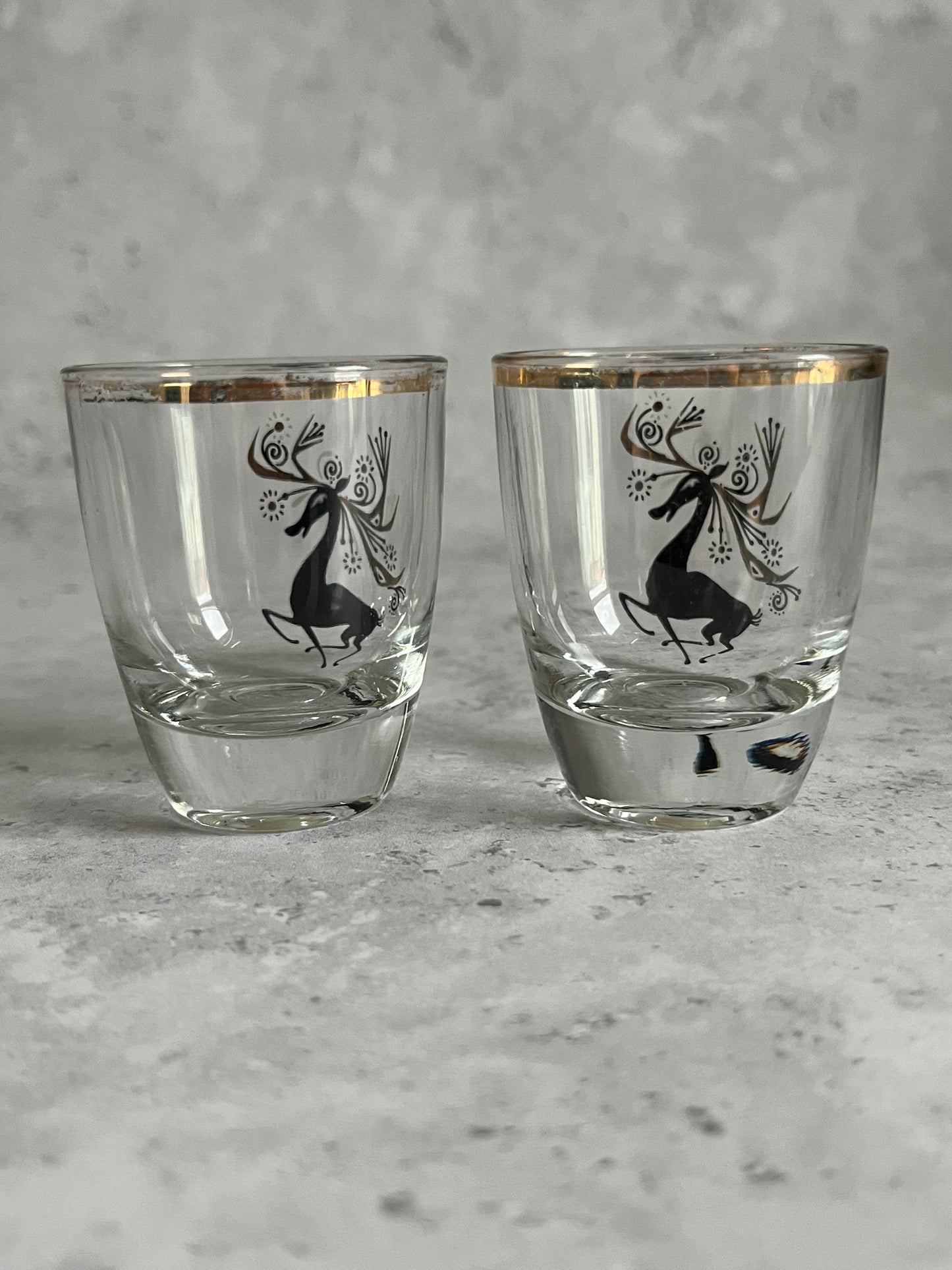 Vintage Set Of Two Clear Shot Glasses Kitsch Christmas Reindeer Design Glasses Retro Barware
