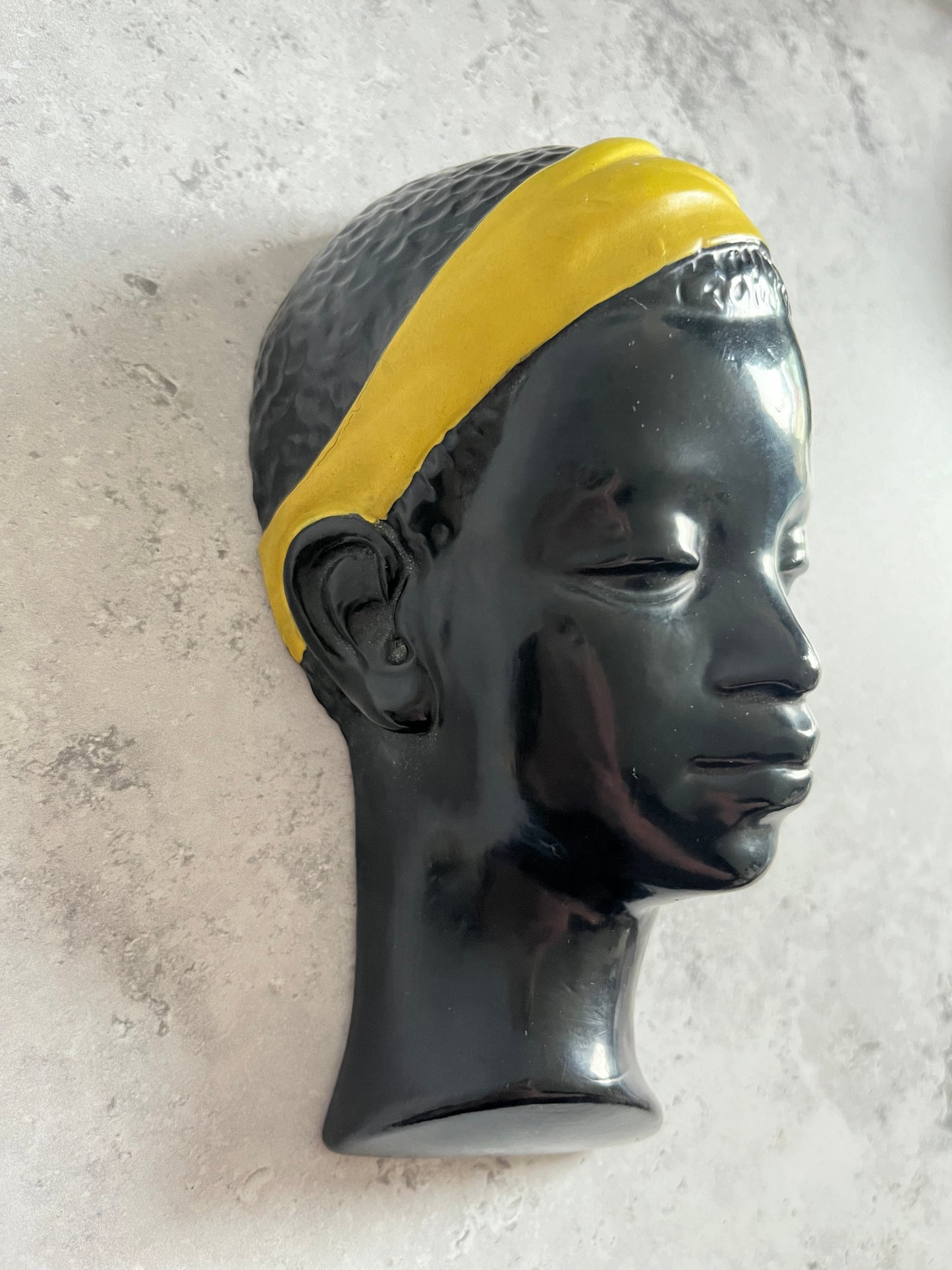 Duron Chalkware Pair Of Profile Head Ornaments Wall Hanging Plaque