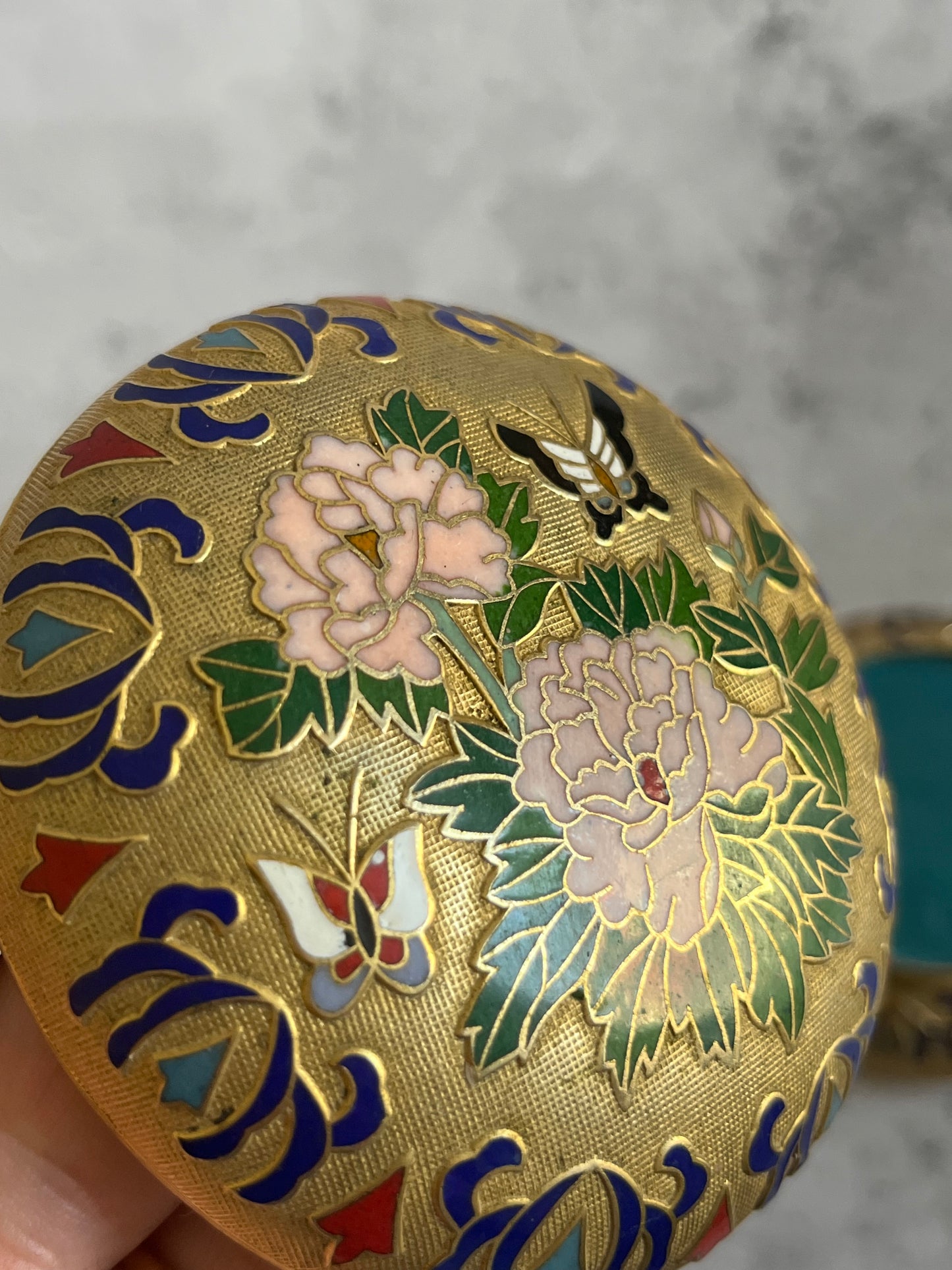 Floral Patterned Cloisonné Enamel Gold Tone Lidded Trinket Dish Vintage Asian Jewellery Dish