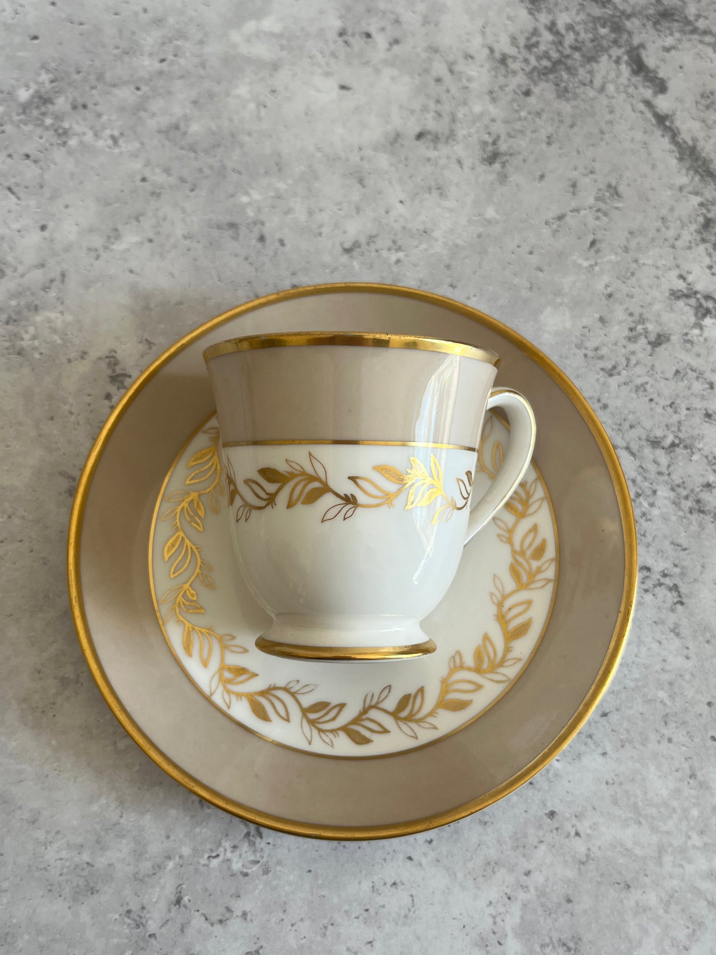 Tuscan Fine English Bone China Set Of Six Teacup & Saucers Strathmore Gilt Pattern