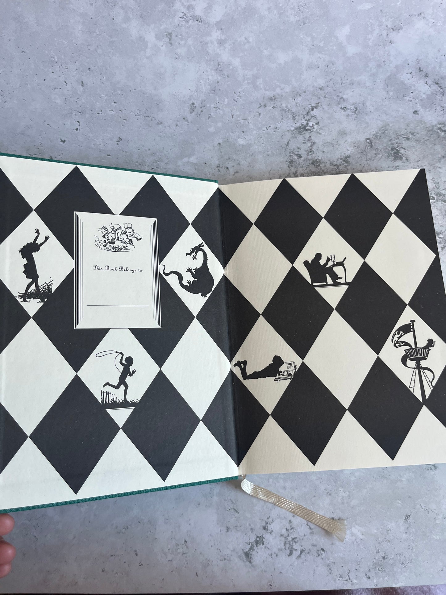 The Wind In The Willows By Kenneth Grahame Illustrated Hardback Book