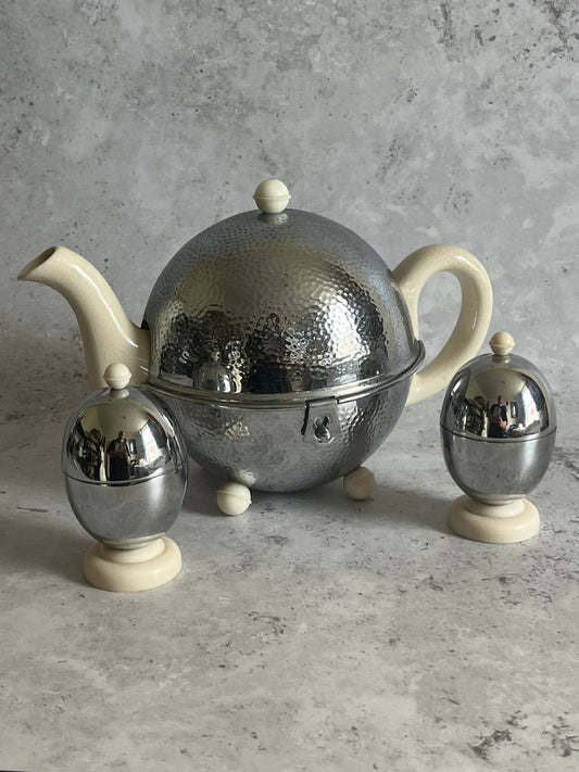 Vintage Everhot Insulated Tea Pot With Pair Of Kosy Kraft Egg Cups Retro 1940’s Style