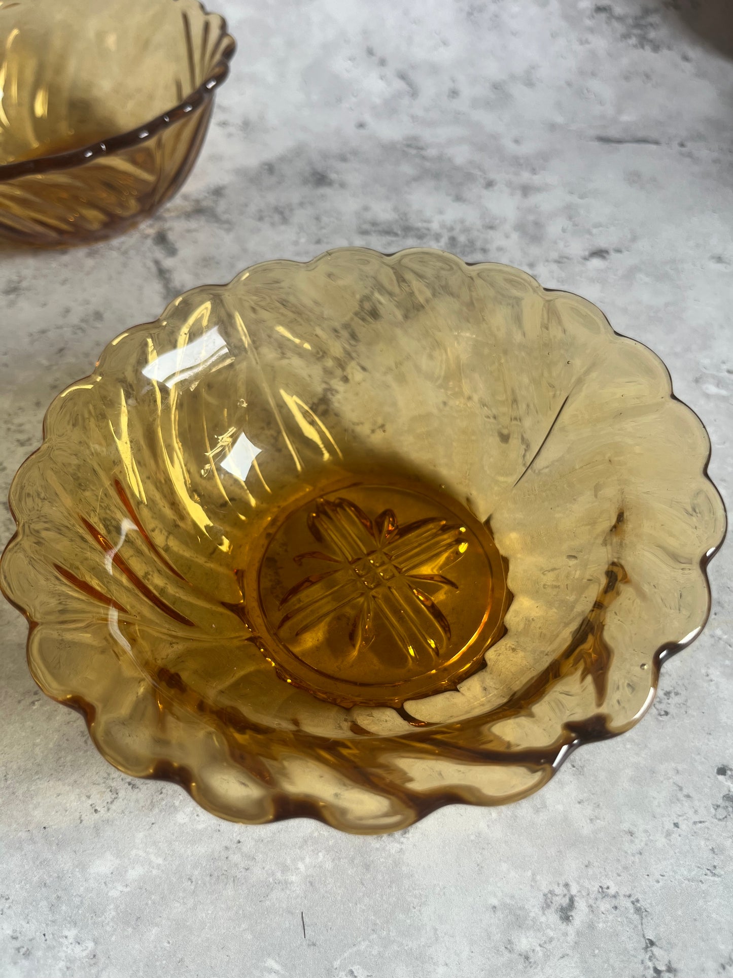 Vintage 1950’s Amber Glass Serving Bowl Set Of 6 Swirl Design