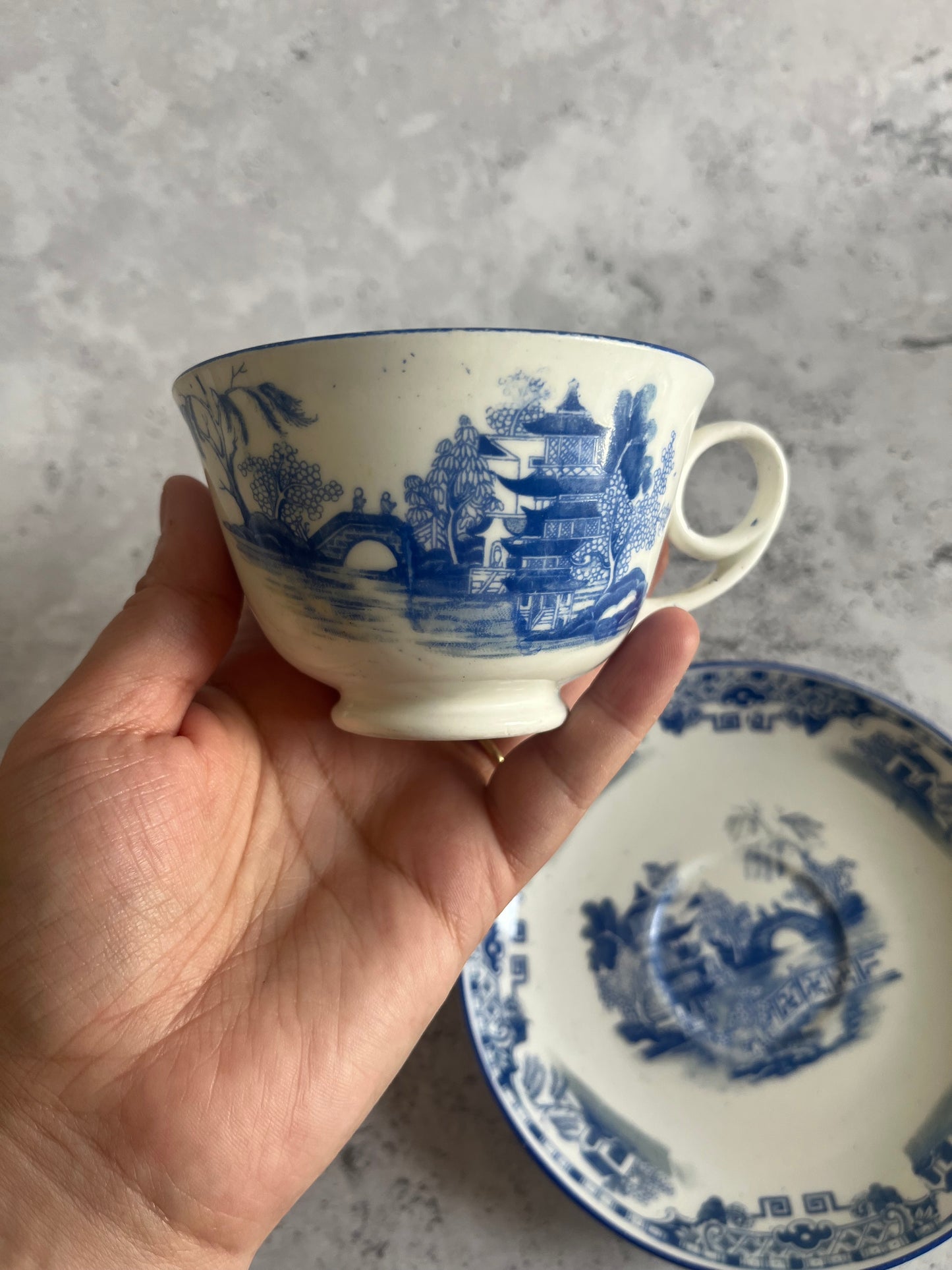 Grimwade Atlas China Blue Willow Pattern Teacup & Saucer 1930s Transferware