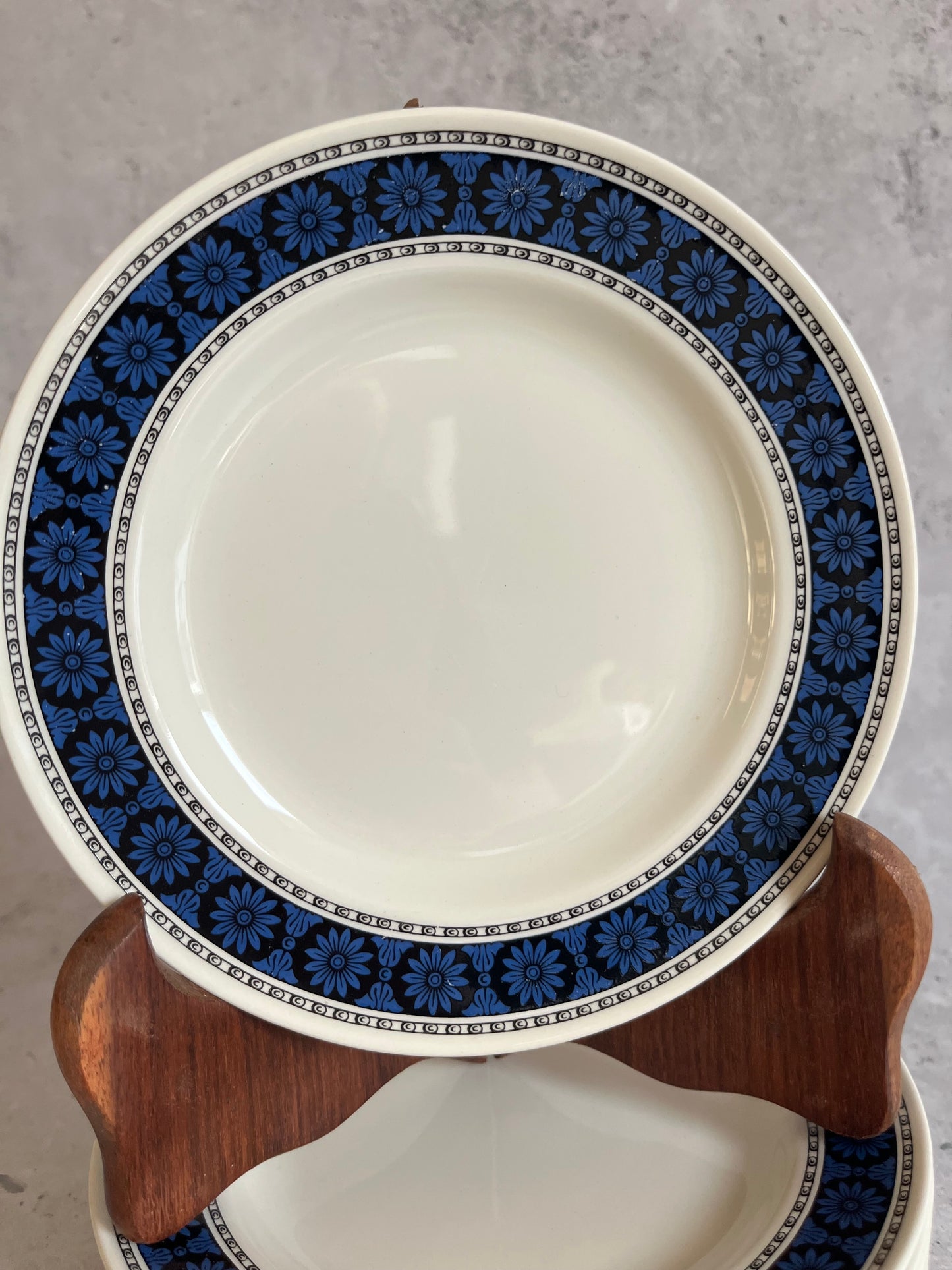 Vintage Wedgwood Set Of 7 Side Plates 1960’s Argosy Pattern Good Condition