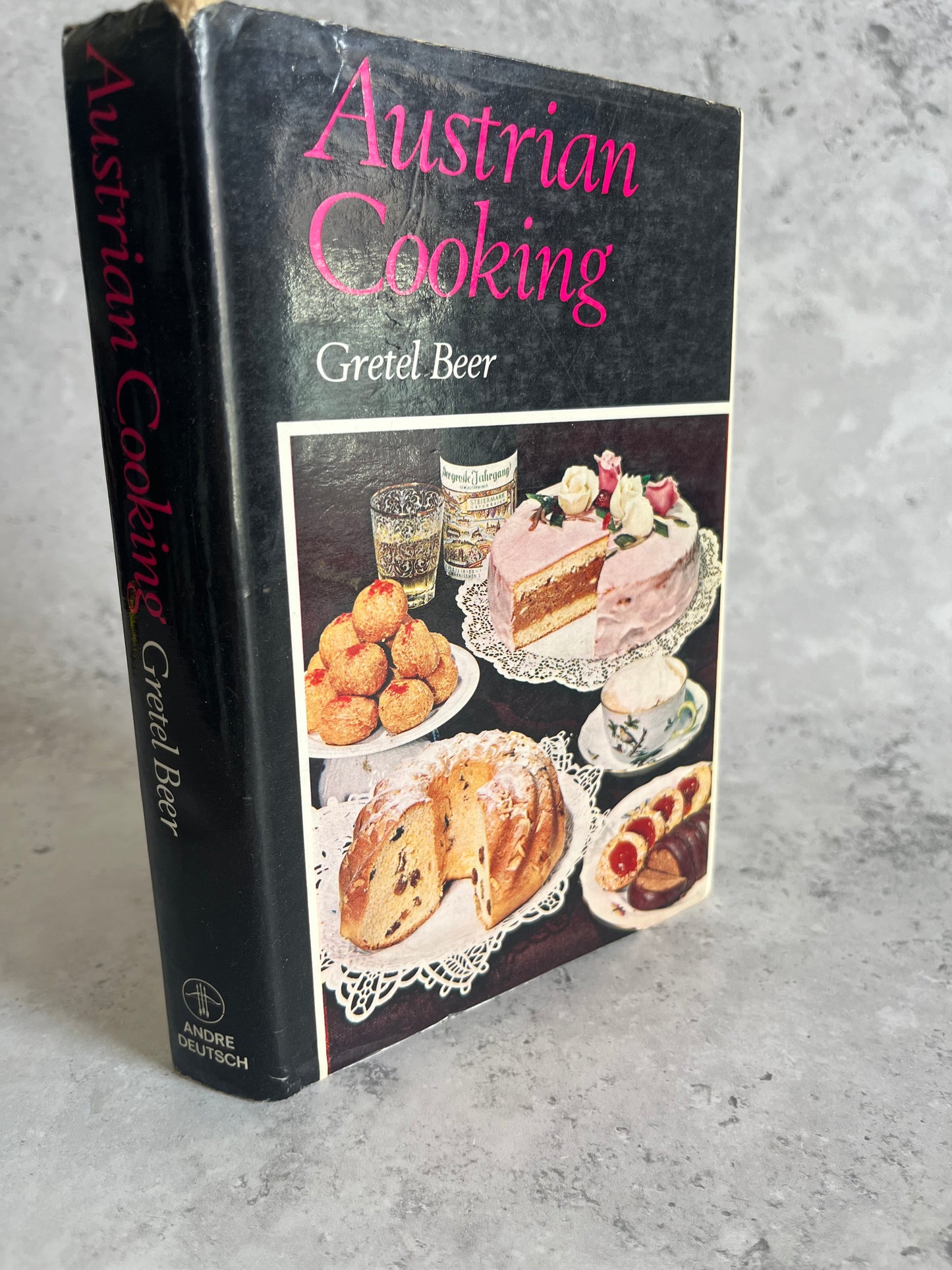 Austrian Cooking By Gretel Beer Vintage 1970 Hardback Cook Book