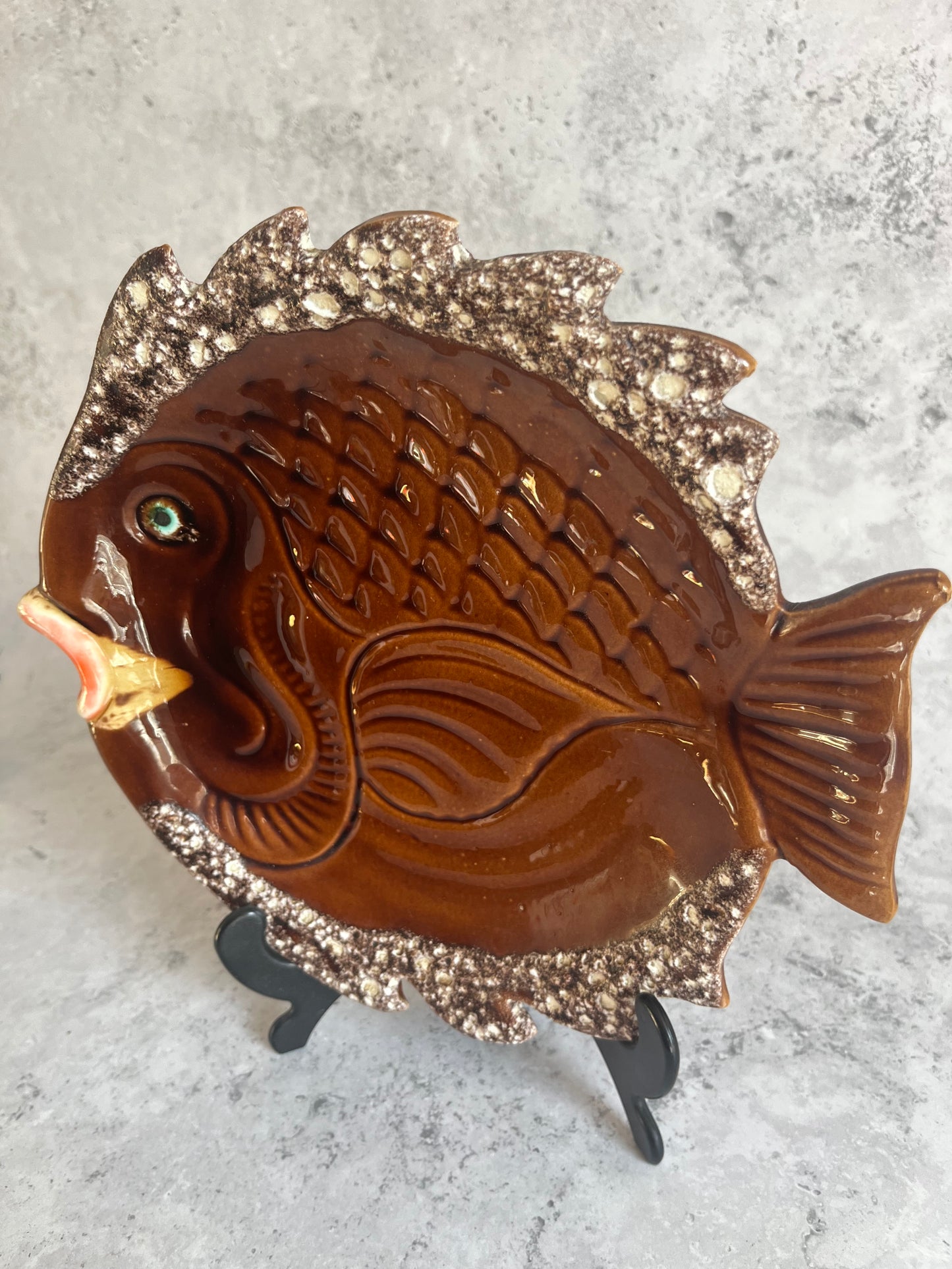 Vallaruis Pottery Decorative Fish Plate Mid Century Wall Decor Retro Serving Dish