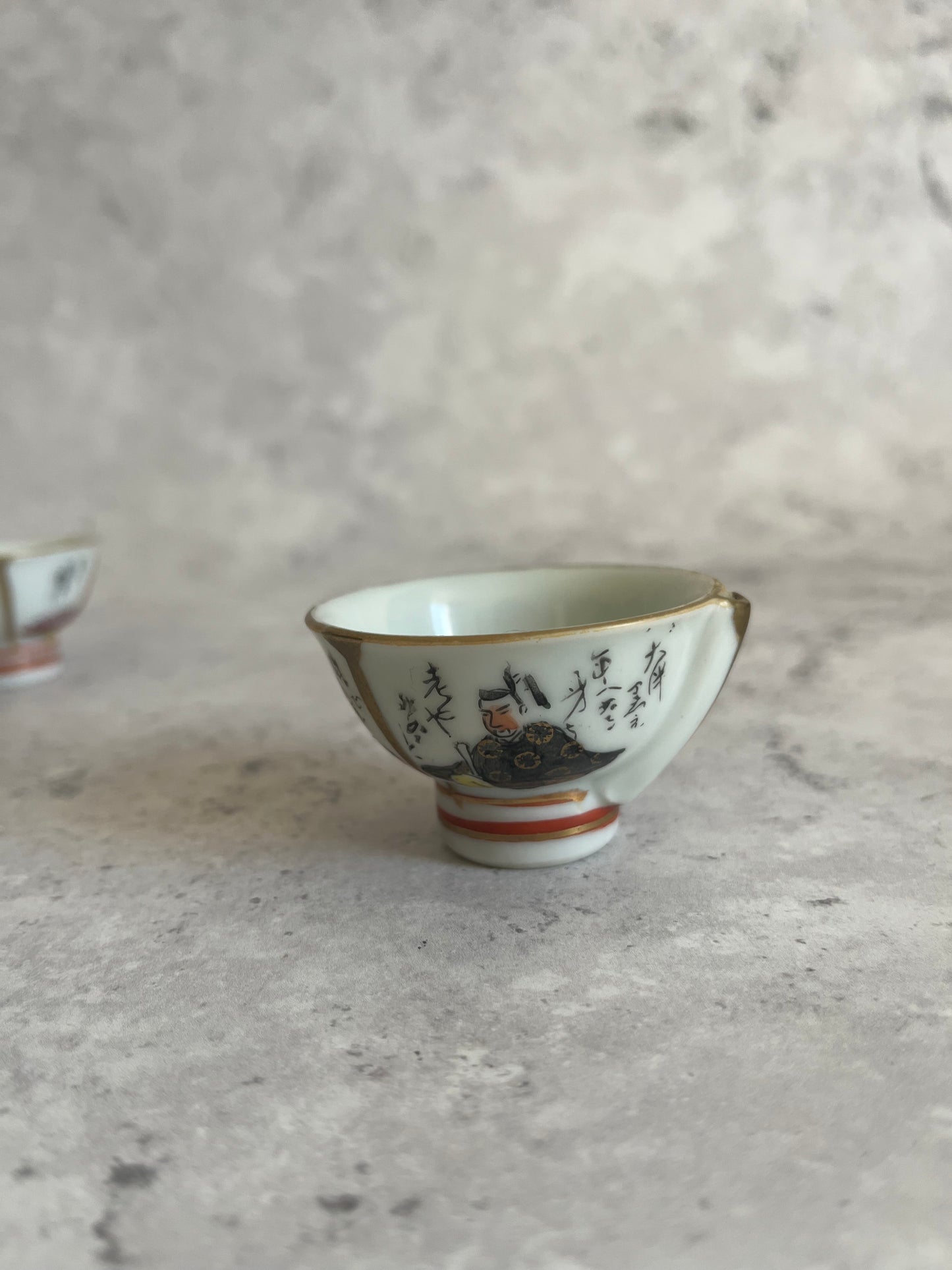 Vintage Japanese Kutani Set Of 5 Whistling Sake Cups Seated Figure Design
