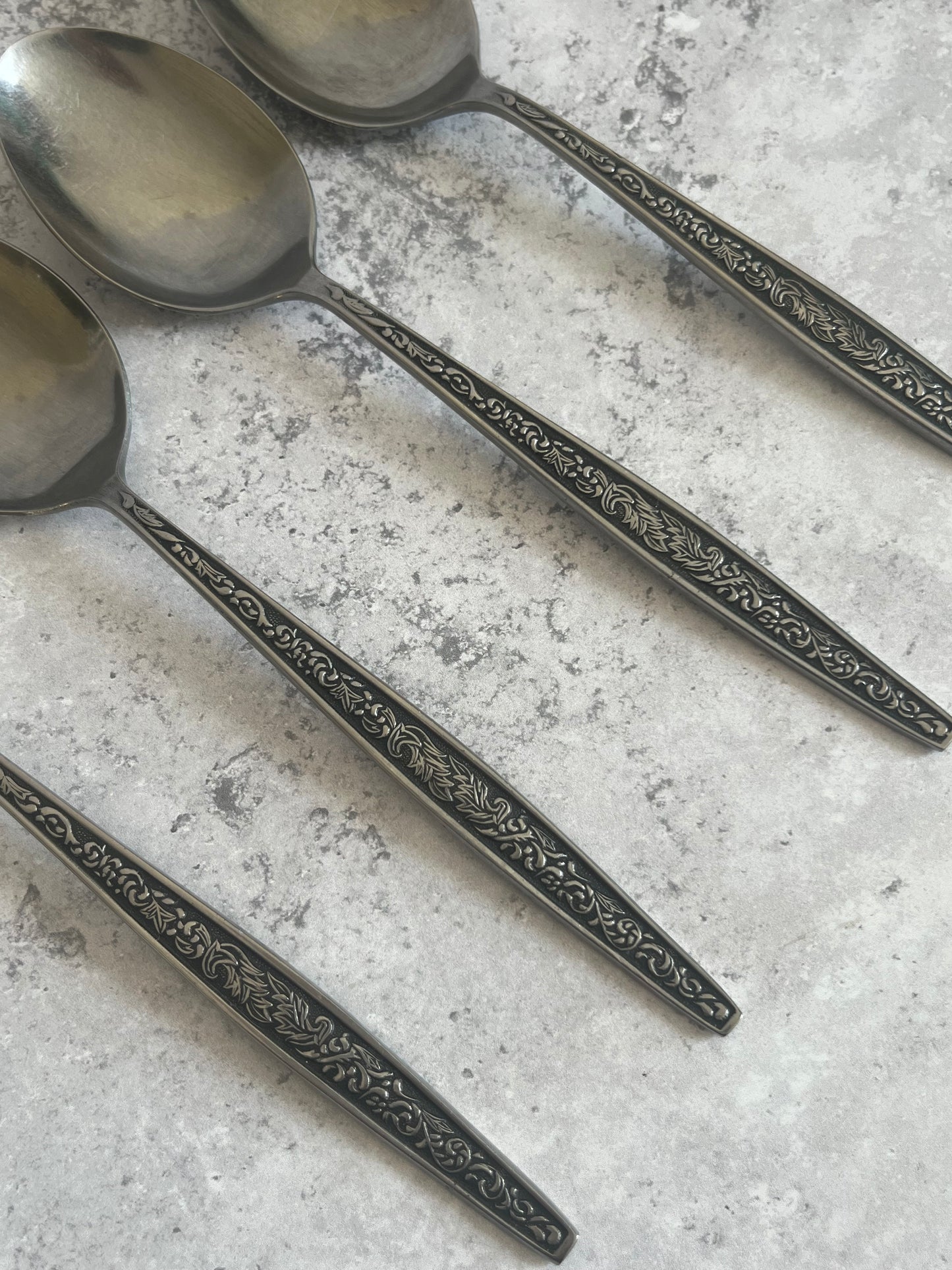 Vintage Korean Scroll Design Set Of 4 Table Spoons Stainless Steel Retro Cutlery