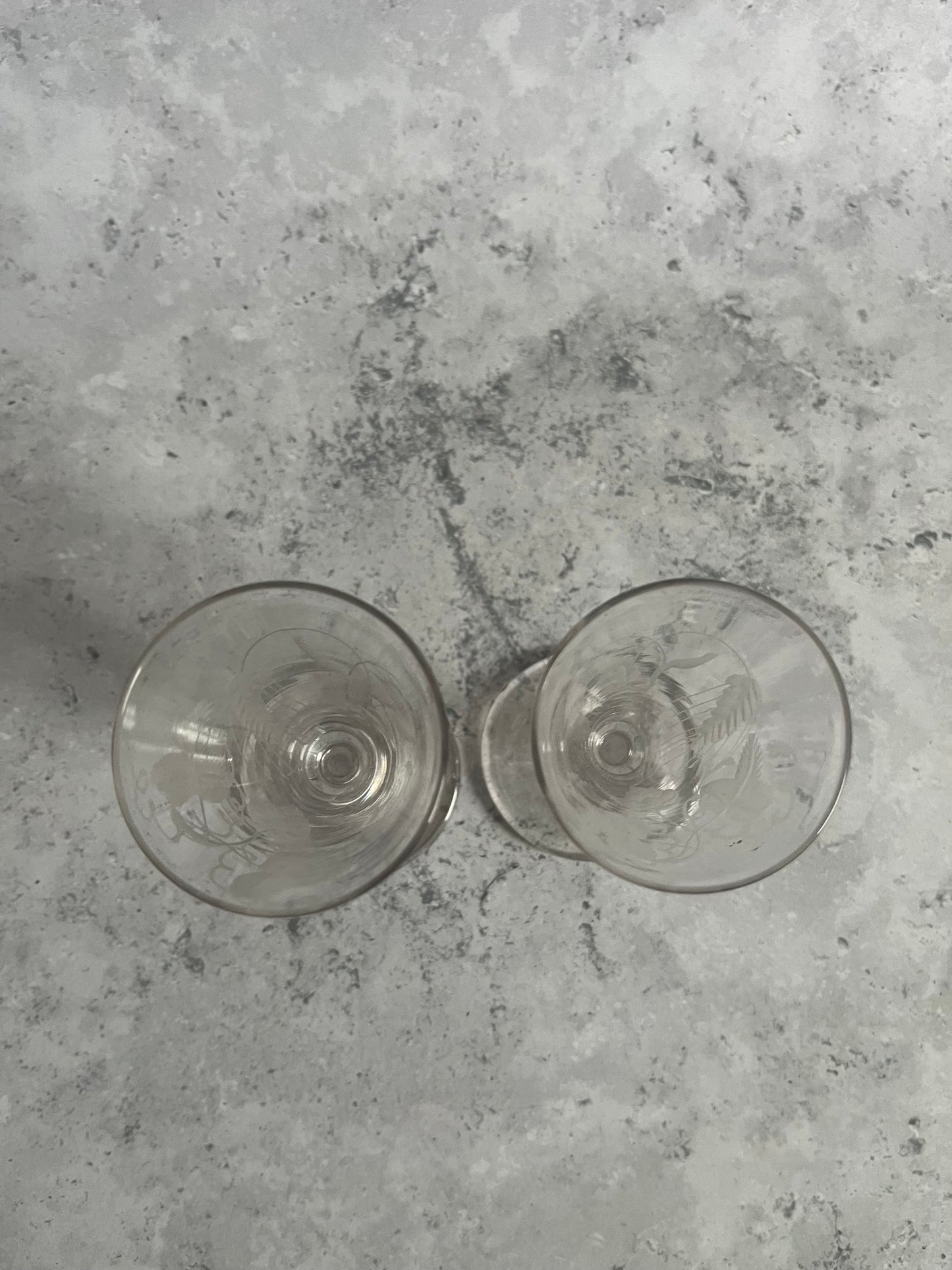 Antique Georgian Pair Of Engraved Dwarf Ale Glasses Barley Hop Design