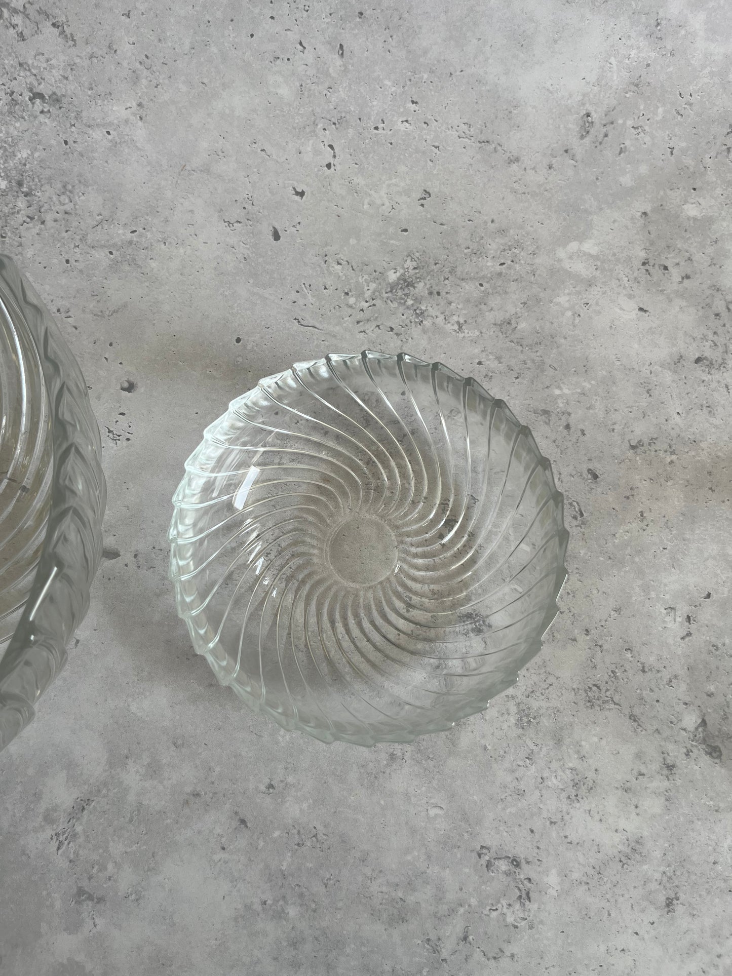 Vintage Clear Glass Spiral Pattern Dessert Bowl Set Of 4 Bowls