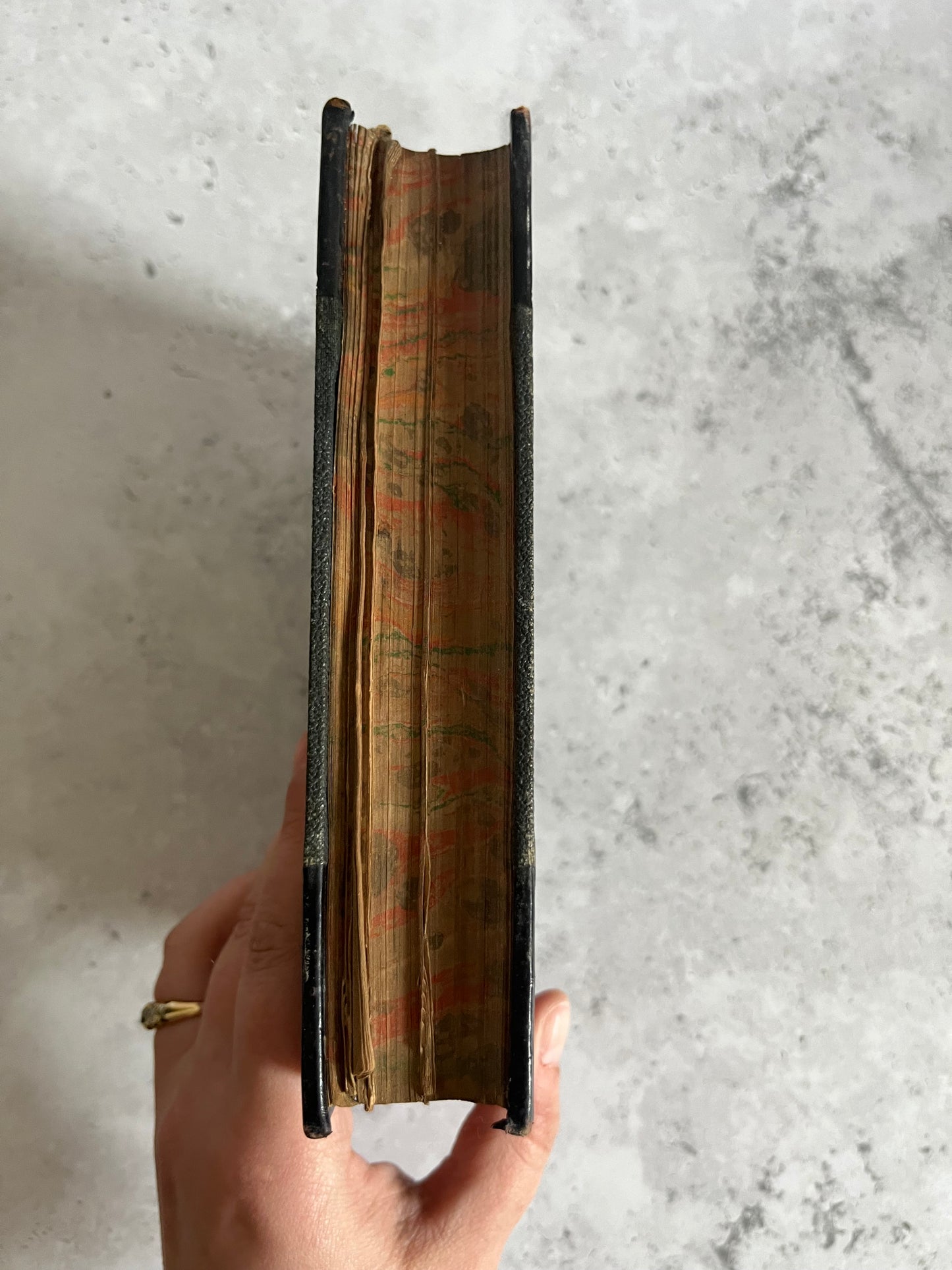 The Pickwick Papers By Charles Dickens Ilustrated Chapman Hall 1868 Edition HB Book