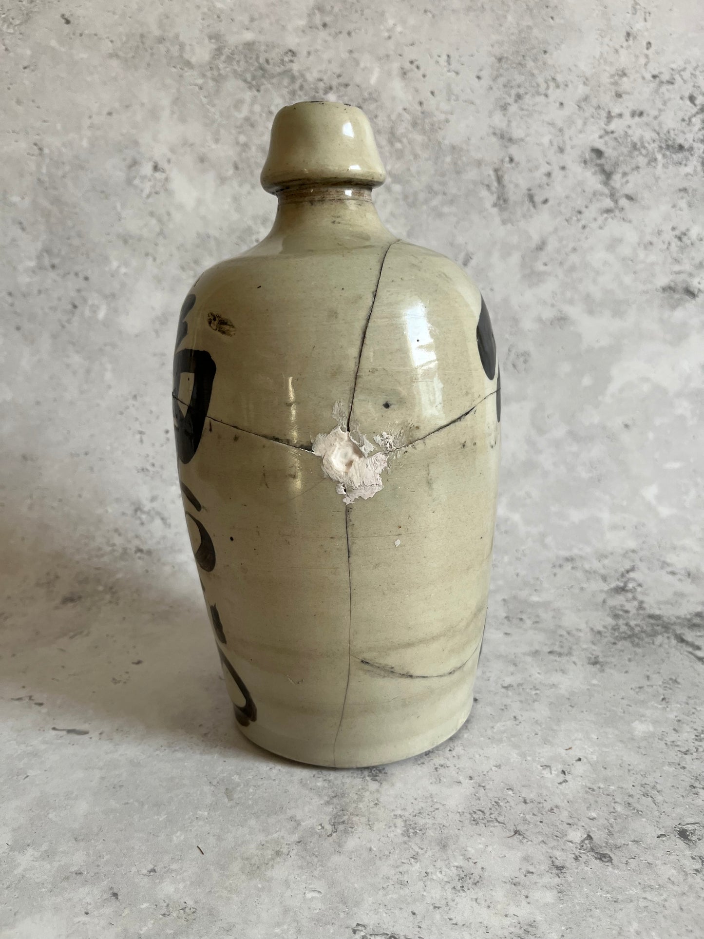 Antique 20C Stoneware Tokkuri Sake Bottle Hand Painted Kanji Script Royal Wine