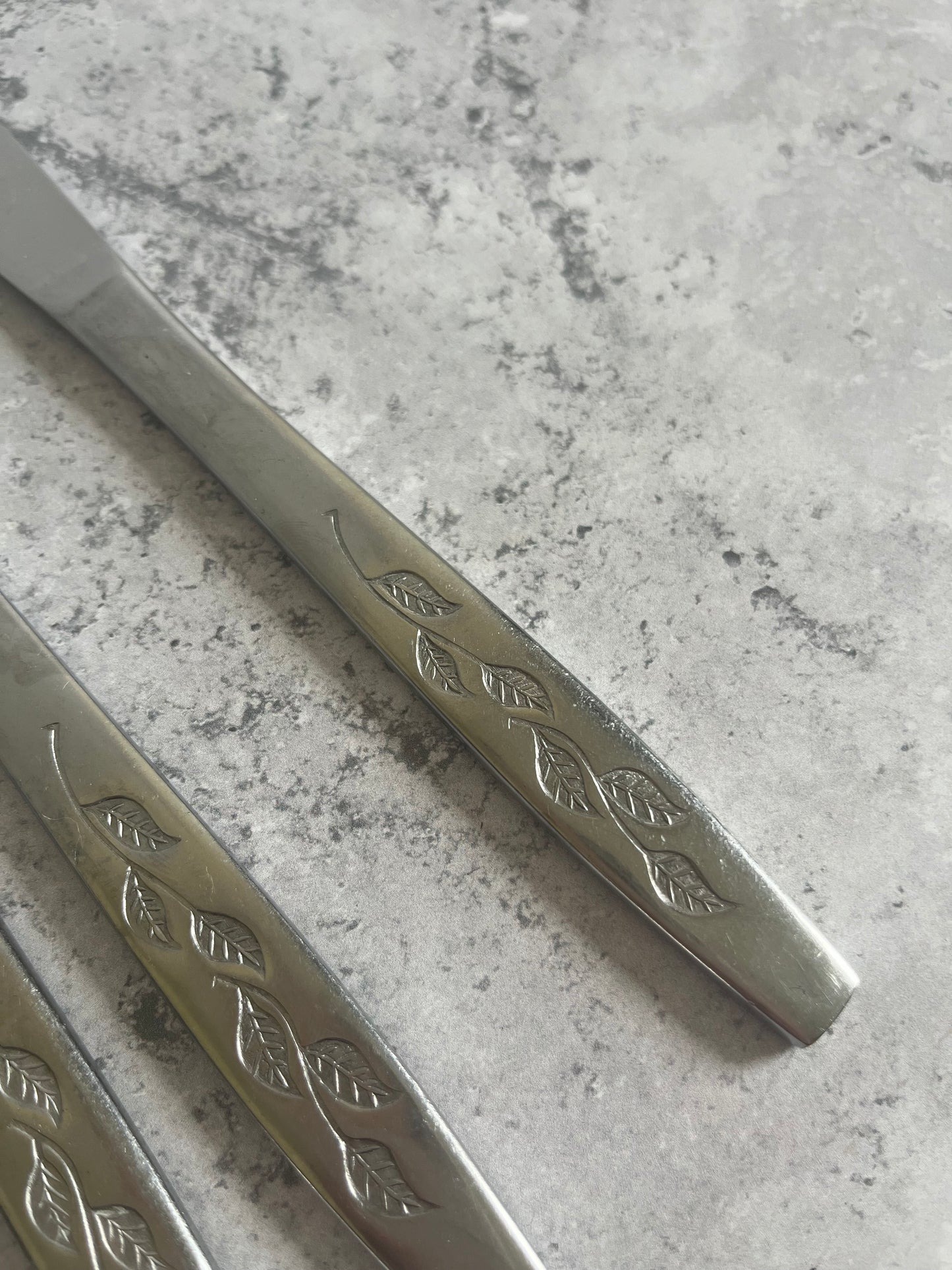 National Stainless Haiti Leaf Pattern Set Of 4 Vintage Table Knives Stainless Steel Cutlery