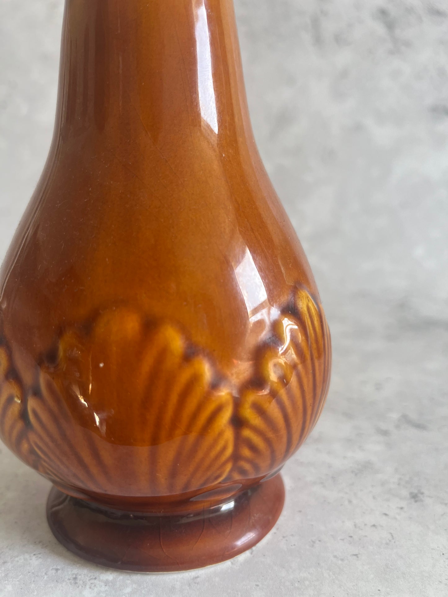 Casa Pupo Ceramic Sugar Shaker Flour Dredger Amber Glaze Ceramic Baking Tool