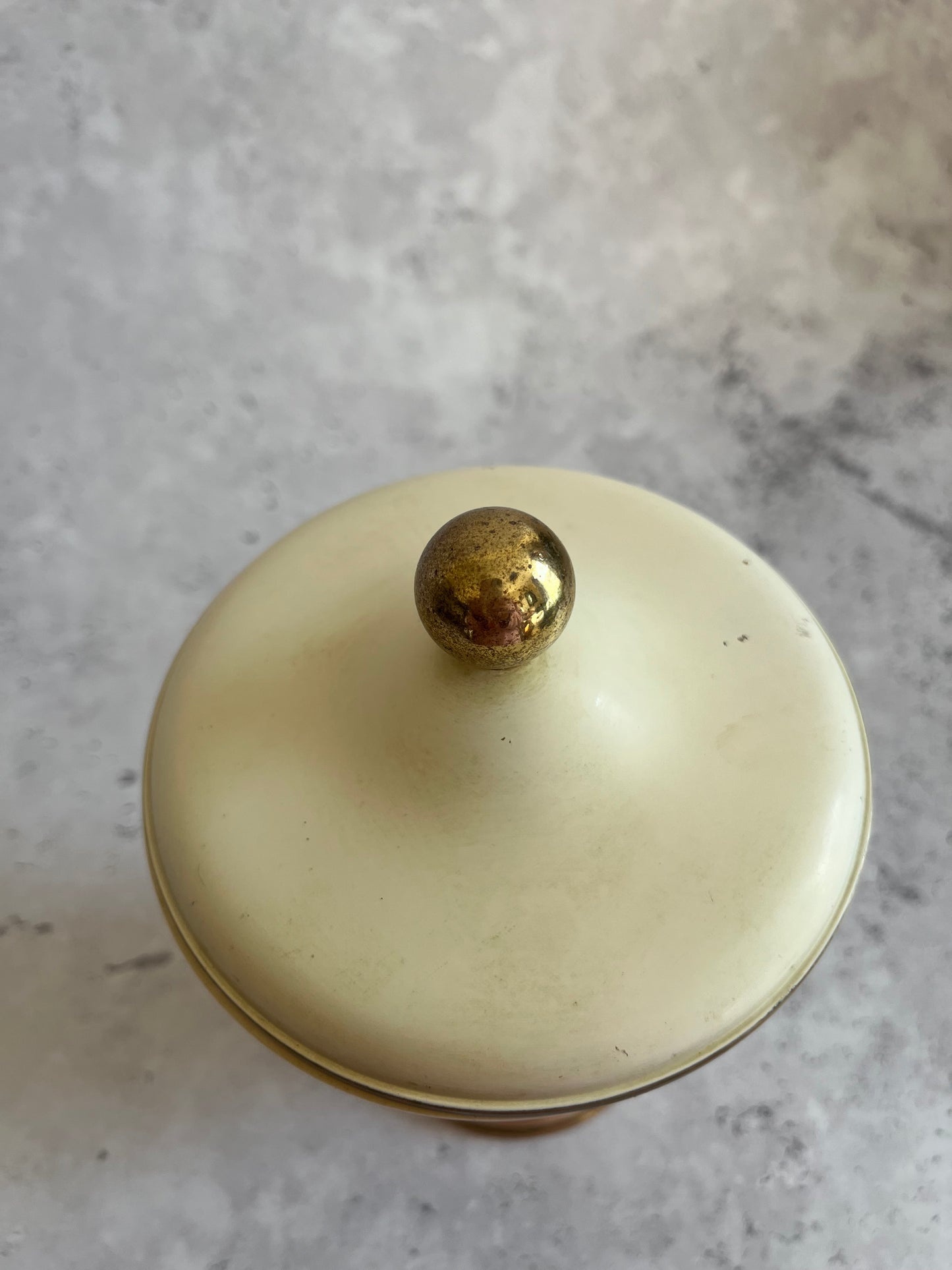 Vintage Pop Up Cigarette Dispenser White Gold Colour Accents