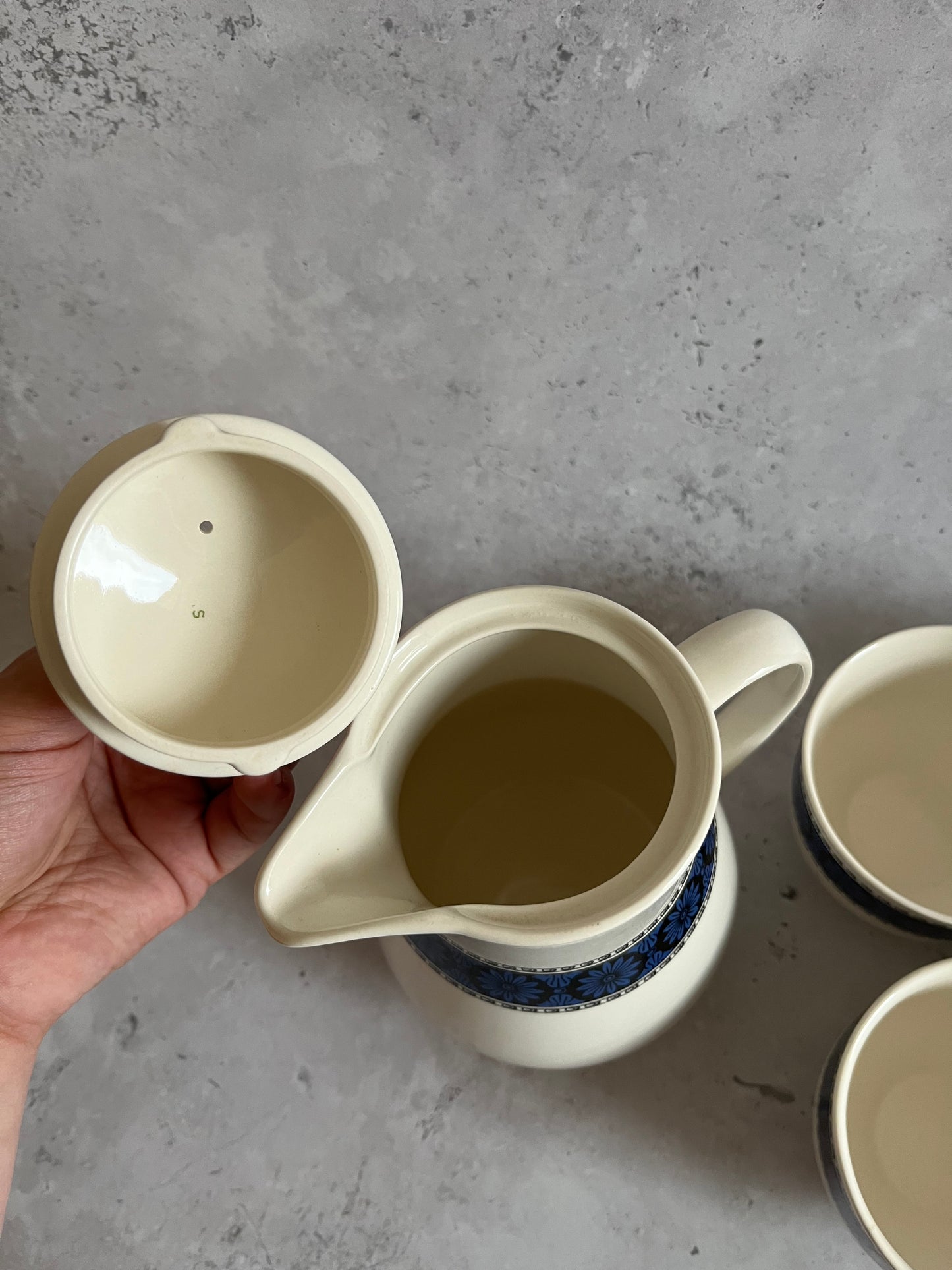 Vintage Wedgwood Tea Set With Coffee Pot & 7 Coffee Cups Argosy Pattern 1960’s Style