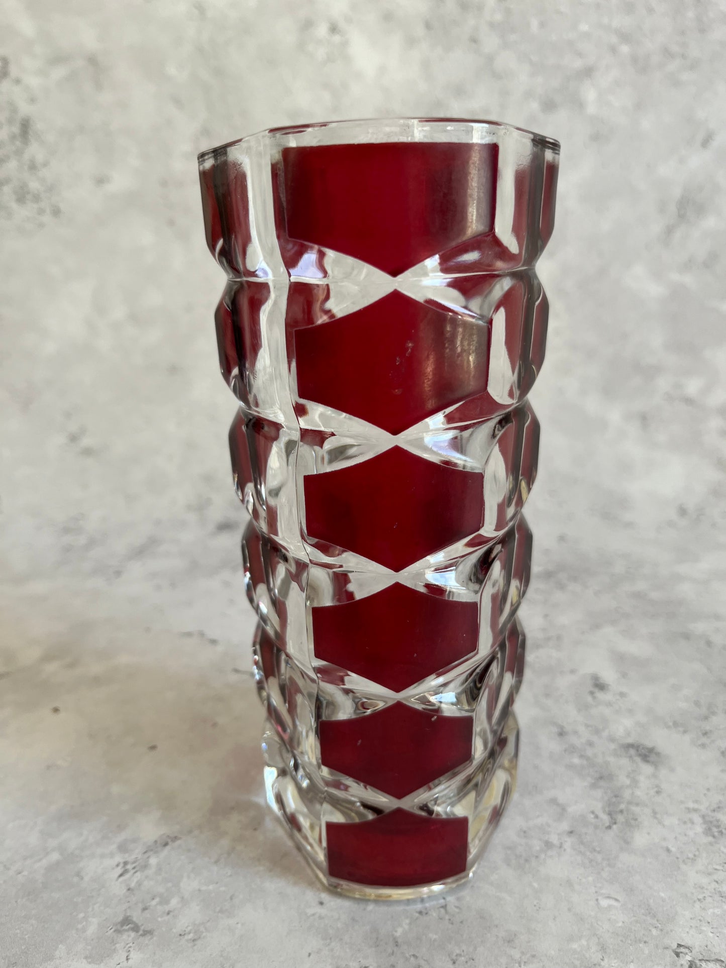 Vintage Luminarc Windsor Rubis Glass Vase 17cm H Retro 1970’s Style