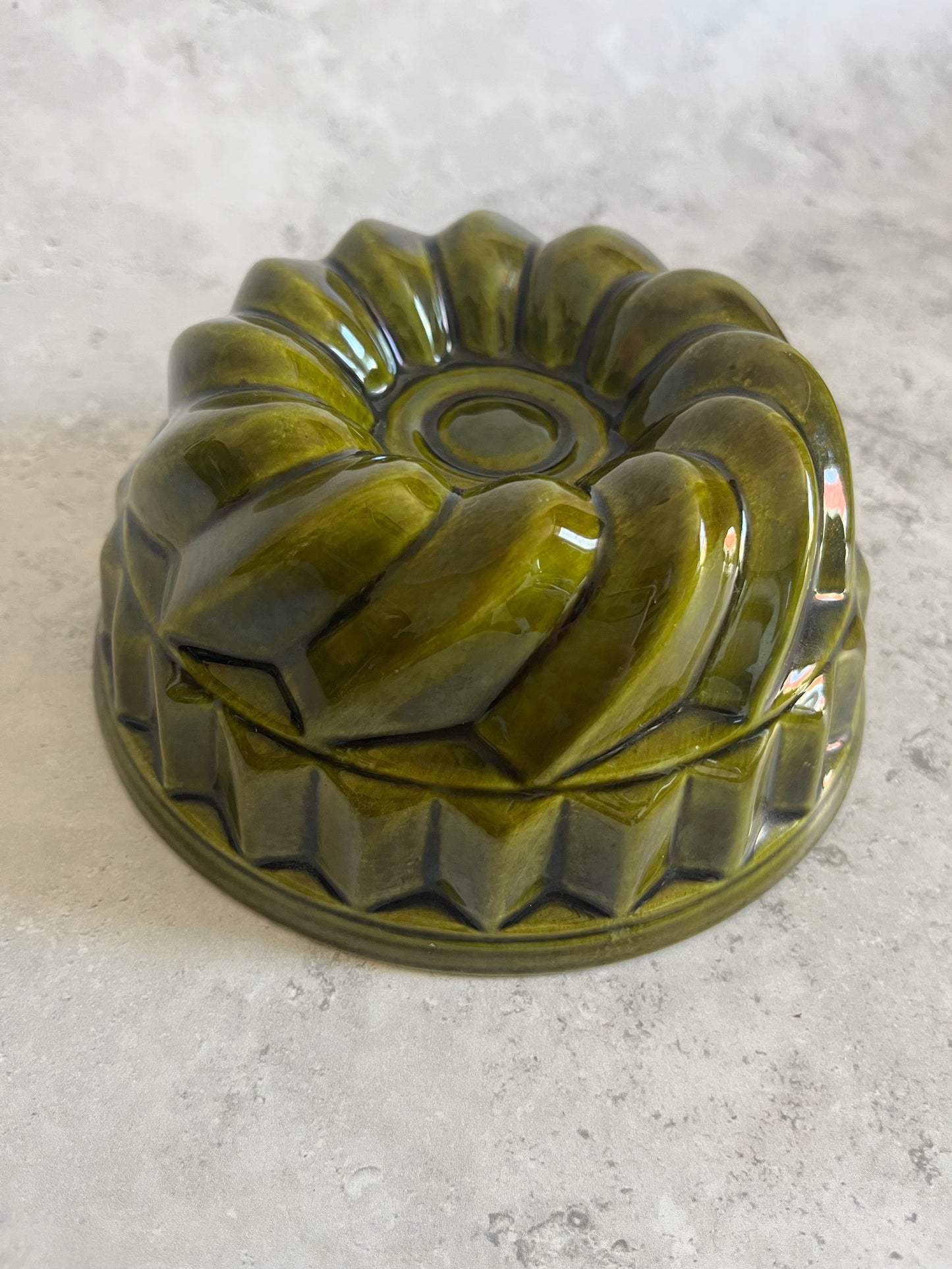 Vintage Green Glazed Ceramic Jelly Mould Wall Hanging Aspic Mould