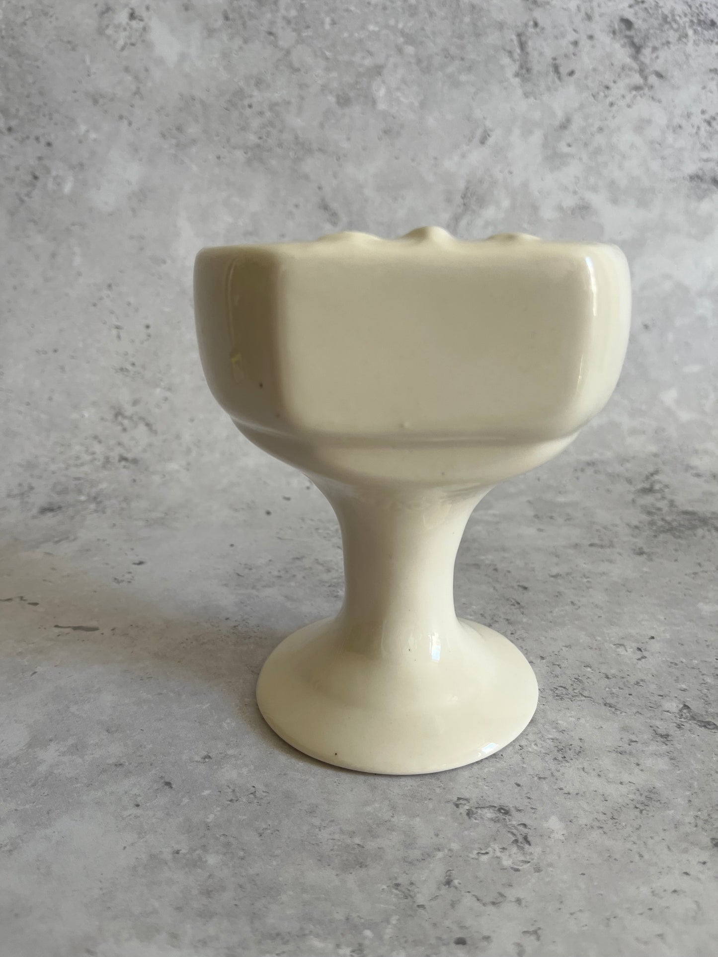 Vintage Bobby McGee Bathroom Sink Novelty Ceramic Cocktail Glass