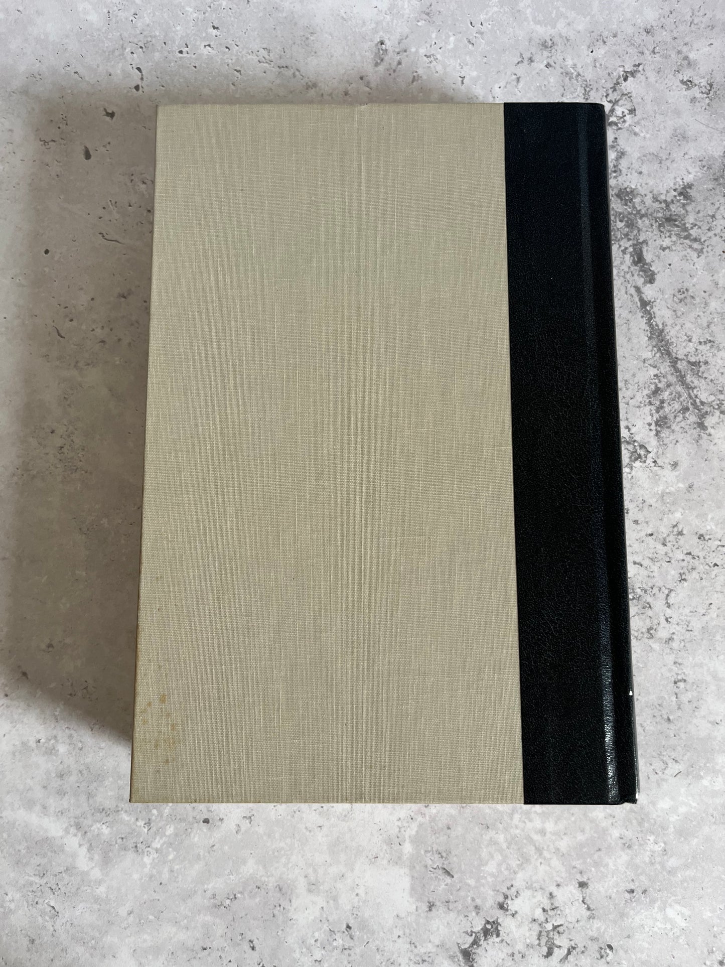 Oliver Twist By Charles Dickens 2002 Readers Digest Illustrated Edition Hardback Book